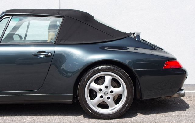 1995 Porsche 911 Carrera