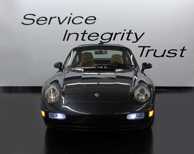 1996 Porsche 911 Carrera 2dr Carrera Coupe 6-Speed Manual